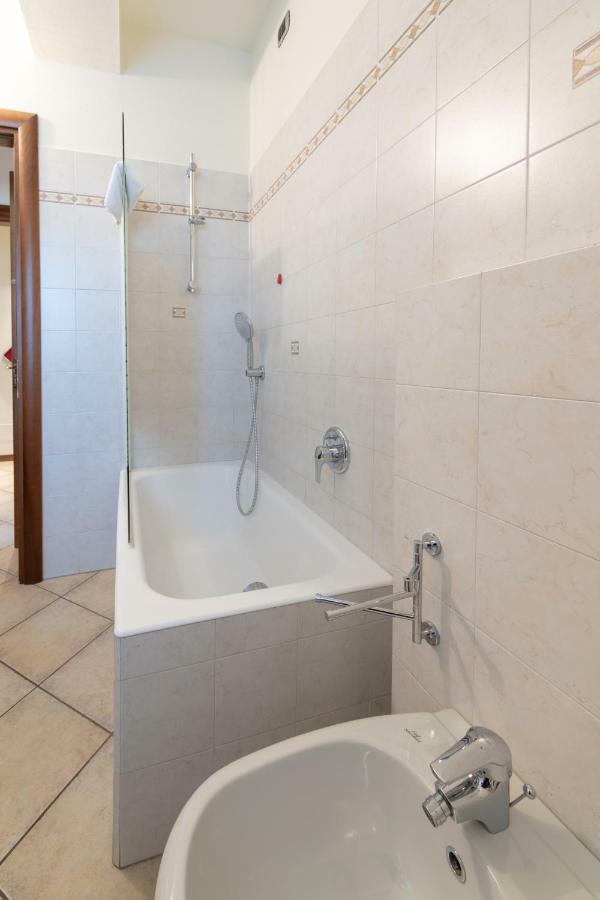 Villa Dei Venti - Comfort Holiday Бергамо Экстерьер фото
